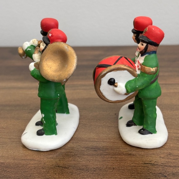 DEPARTMENT 56 VILLAGE MARCHING BAND 2 Set Snow Village No. 54127 Owell Christmas - Picture 5 of 9